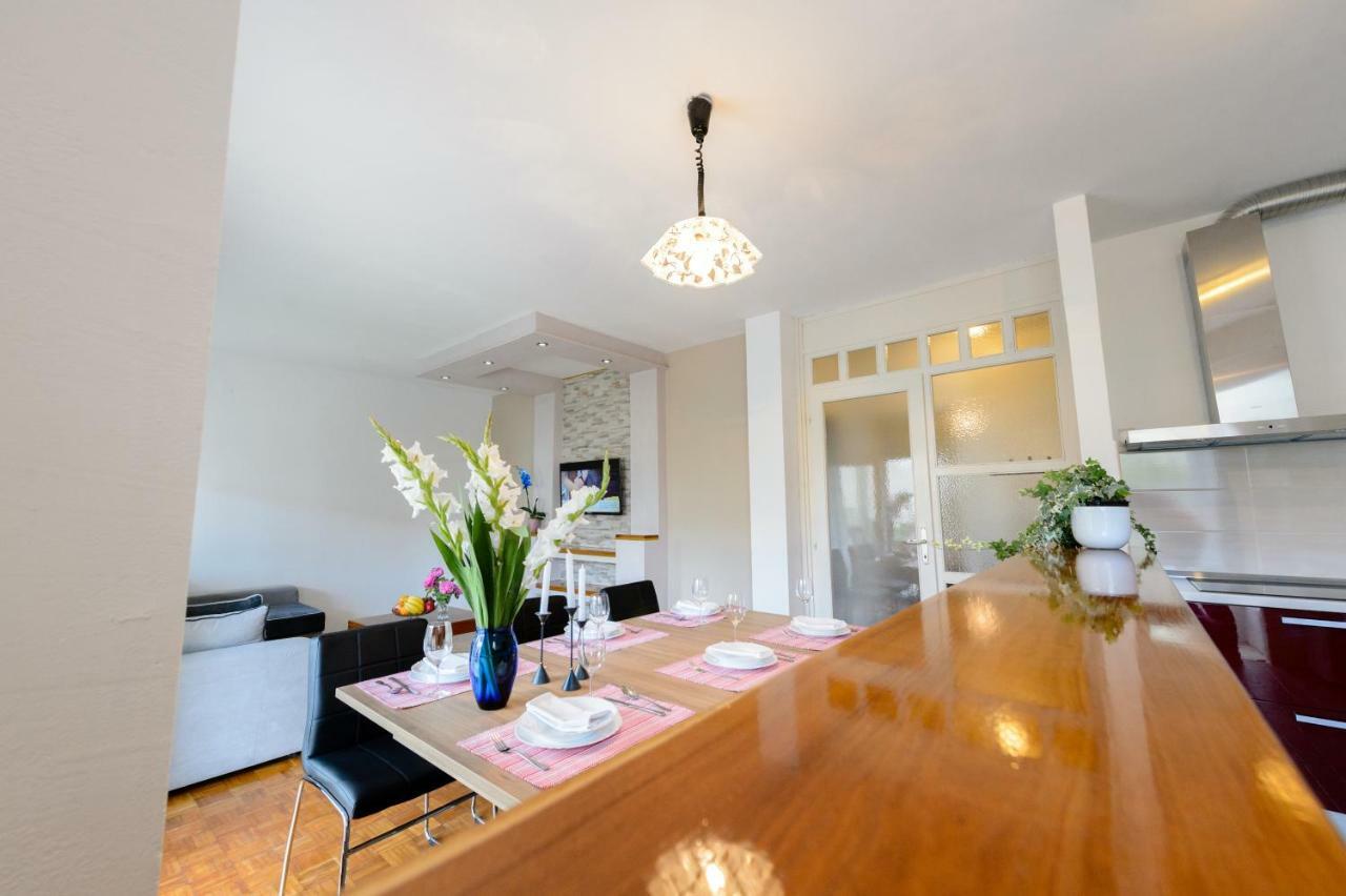 Apartment Ana 4+2 Makarska Exteriör bild