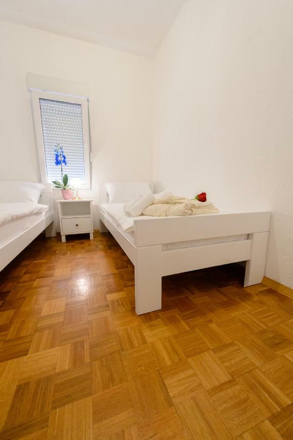 Apartment Ana 4+2 Makarska Exteriör bild